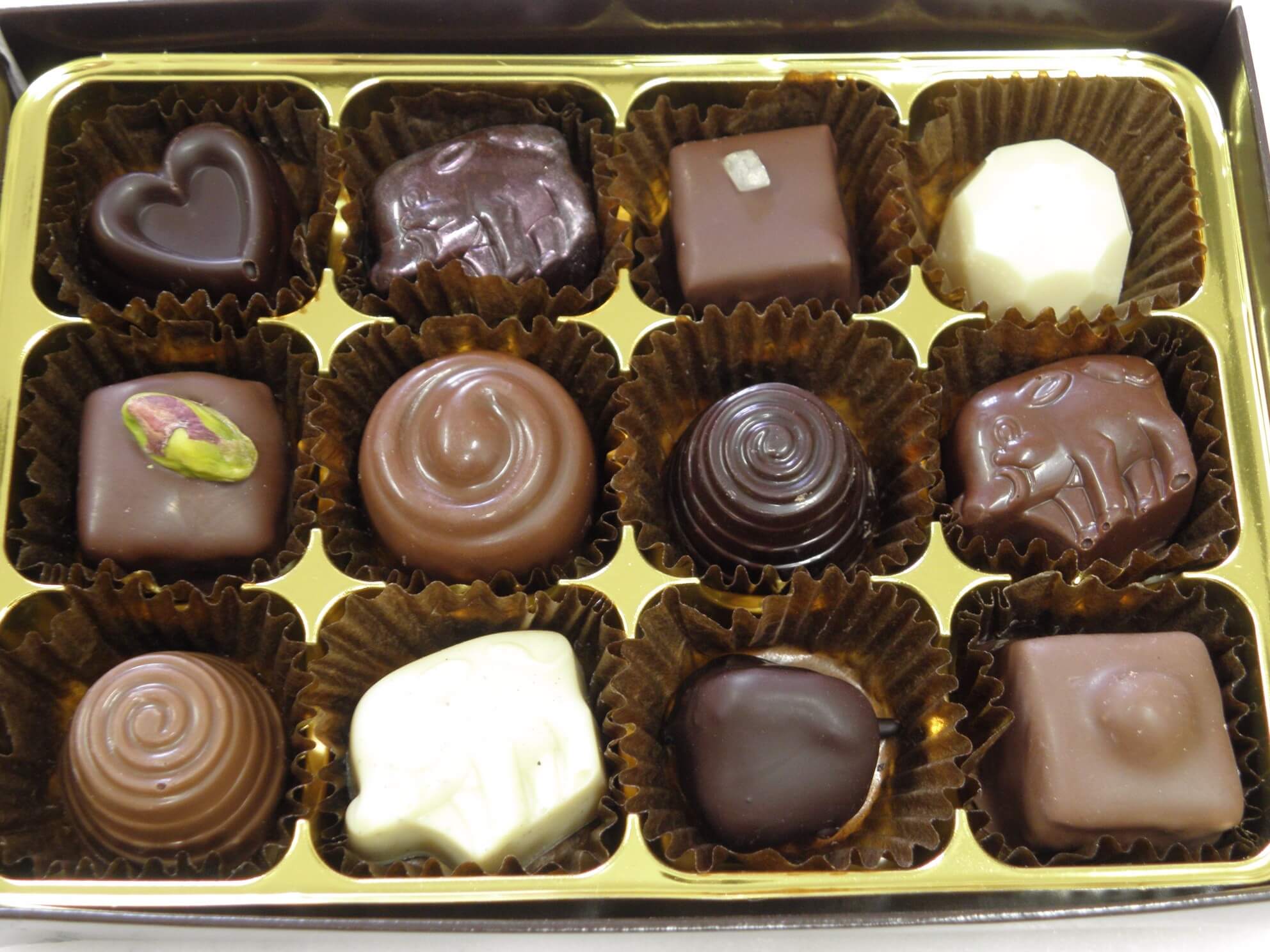 Box of 12 Chocolates - The Chocolate Bar